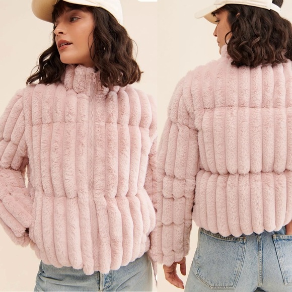 Anthropologie Ruf by Urf blush pink faux fur crop puffer jacket L - Picture 2 of 8